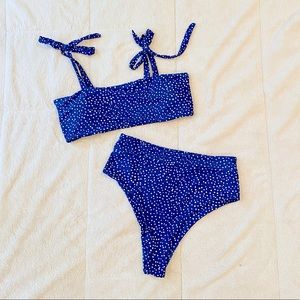 SWIMSUIT size M